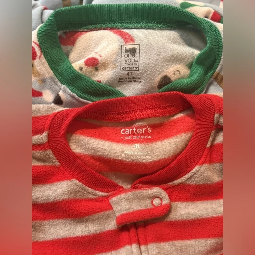 Carter's long sleeve fleece holiday sleepers